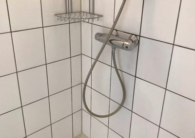 VA-clean_Clean_Bathroom